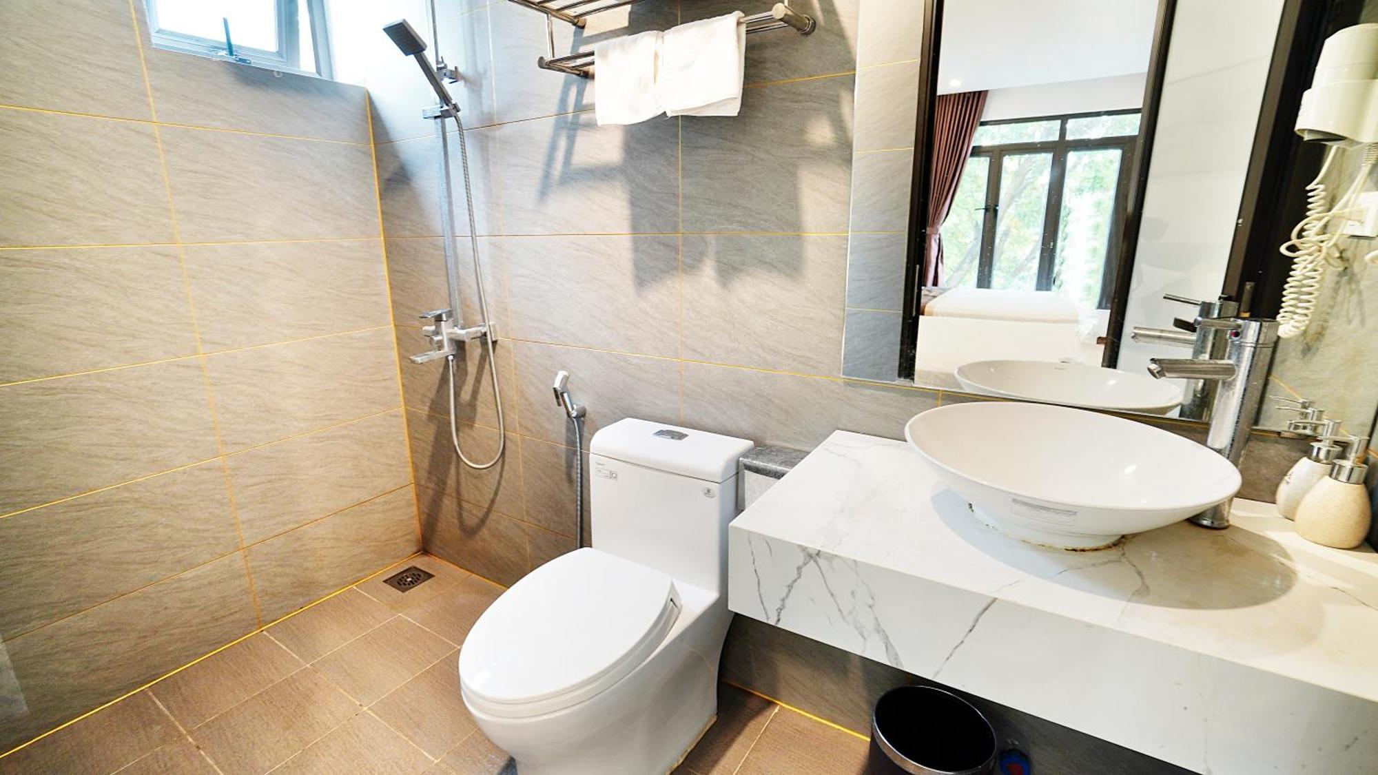 Lam Anh Hotel 1 Phap Van Hoang Mai 23Bt1 Hanoi Exterior photo